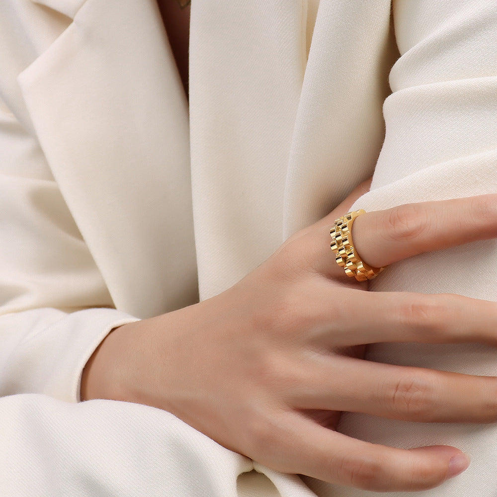 Exaggerated cold ins wind thick strap retro feeling non-fading ring titanium steel plated 18k gold ring pp