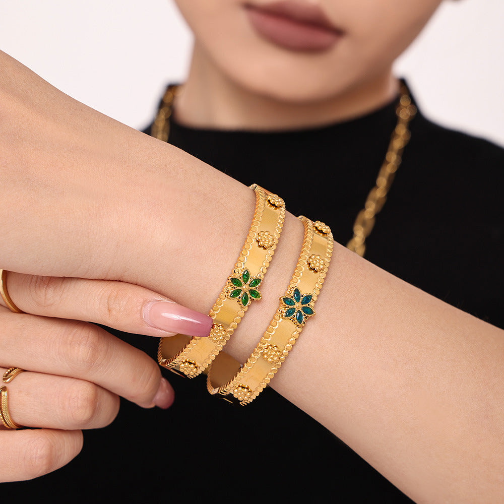 Christmas snowflake zircon buckle bracelet jewelry stainless steel plated 18K real gold pp