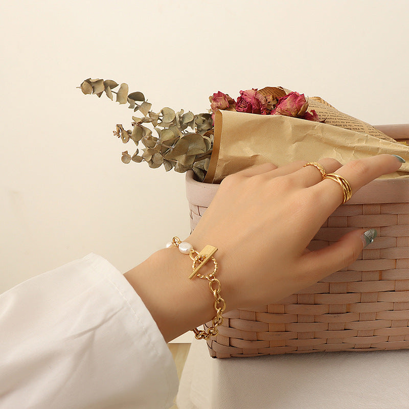 OT buckle geometric square brand simple freshwater pearl gold Christmas bracelet women, titanium steel jewelry wholesale E182