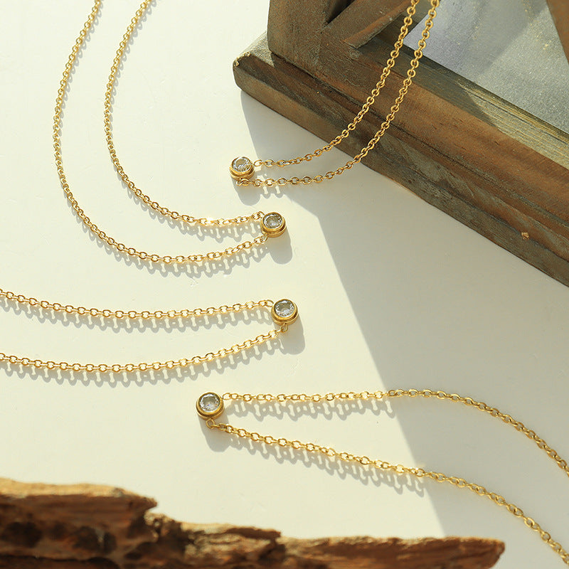 Versatile zircon single diamond light luxury collarbone chain titanium steel necklace 18K gold non-fading girls jewelry
