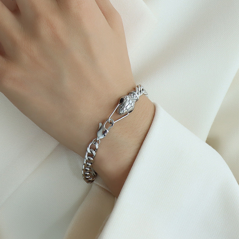Cold wind couple bracelet snakehead green eyes zircon titanium steel plated 18K gold simple jewelry wholesale 99