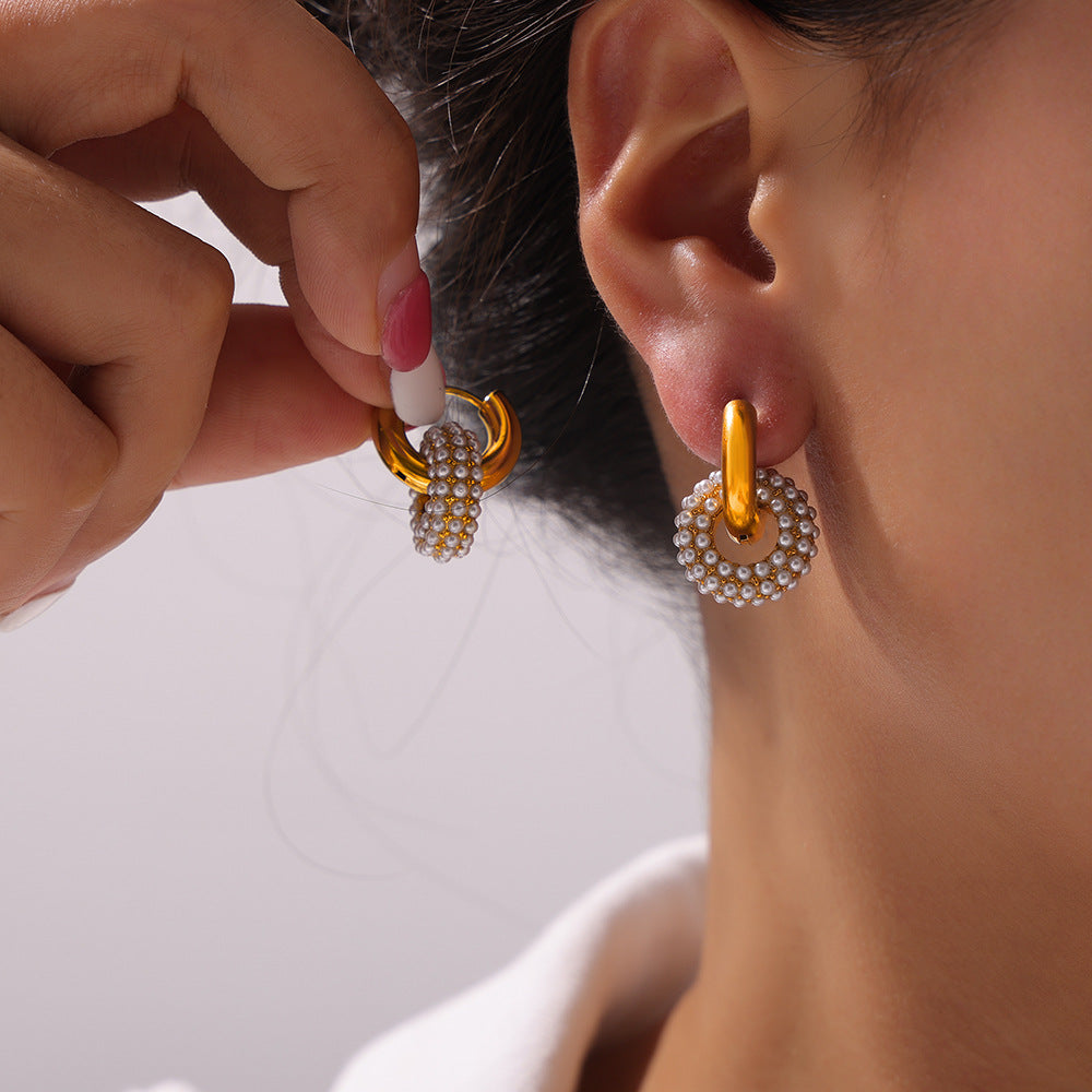 New high-end light luxury personalized fashion retro titanium steel gold-plated diamond round versatile earrings jewelry women 99
