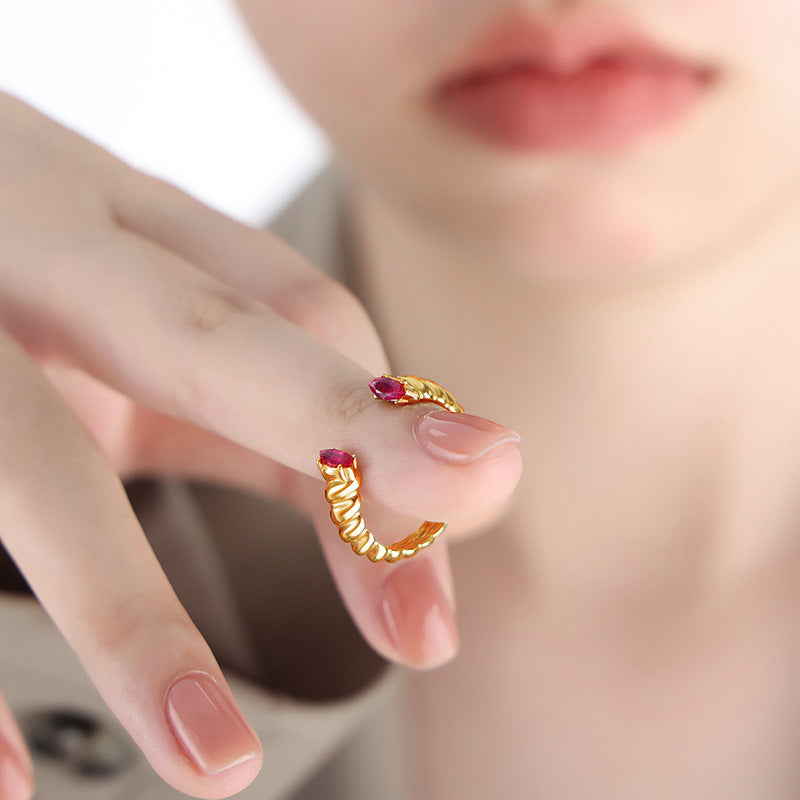 New personalized non-fading electroplated titanium steel twist thread inlaid with colored spar personalized opening ring female
