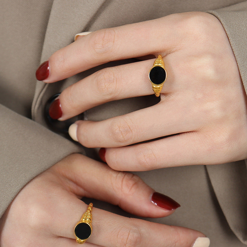 Retro niche simple index finger ring dripping oil twist opening ring titanium steel plated 18K gold women's jewelry pp