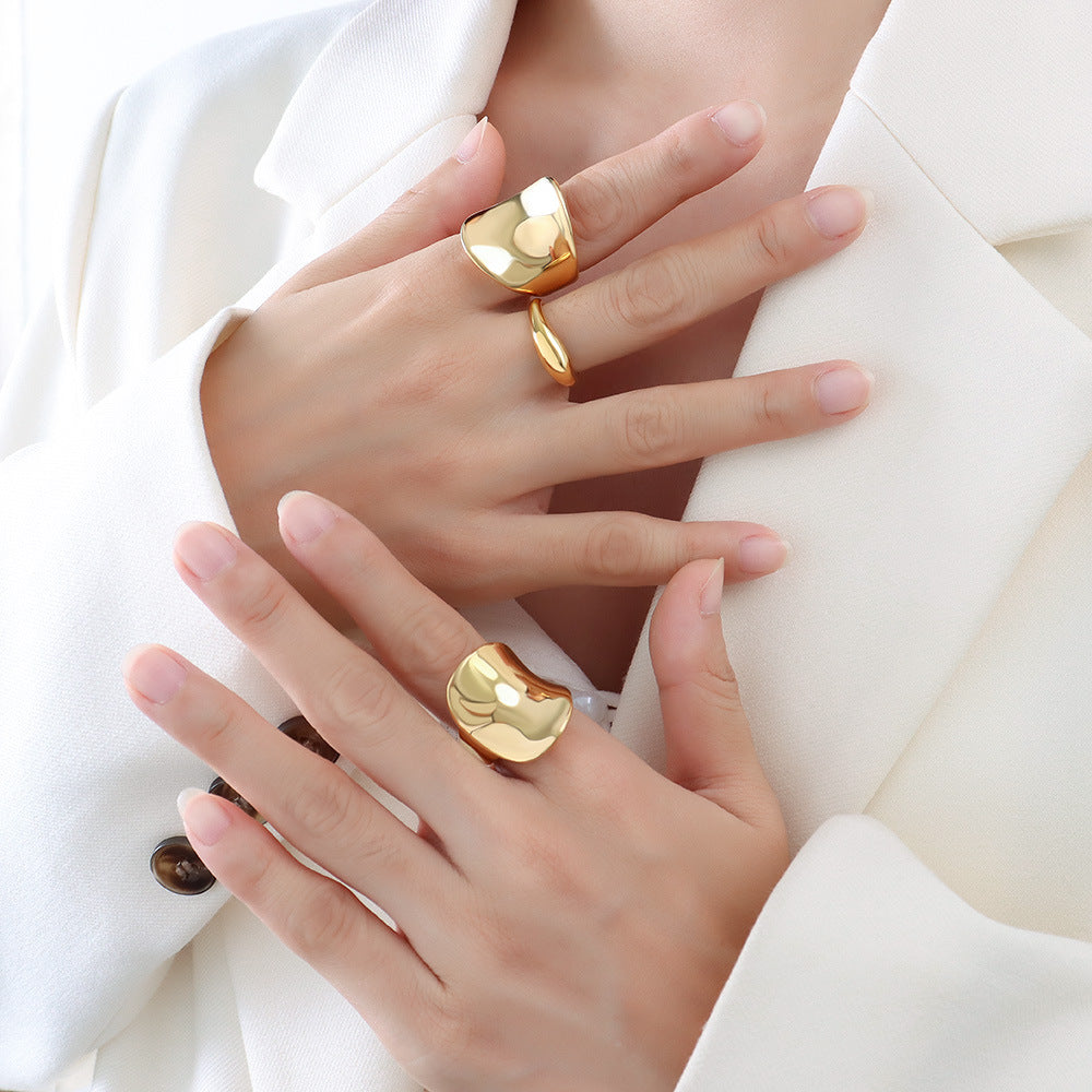 Hot-selling Internet celebrity personalized shaped ring titanium steel plated 18K gold ring manufacturers wholesale A261pp