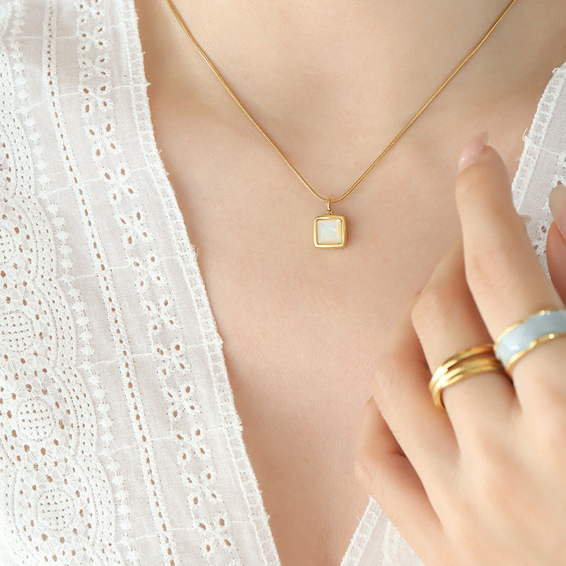 Cold wind square white sea shell pendant necklace niche design titanium steel plated 18K gold round snake chain jewelry 99