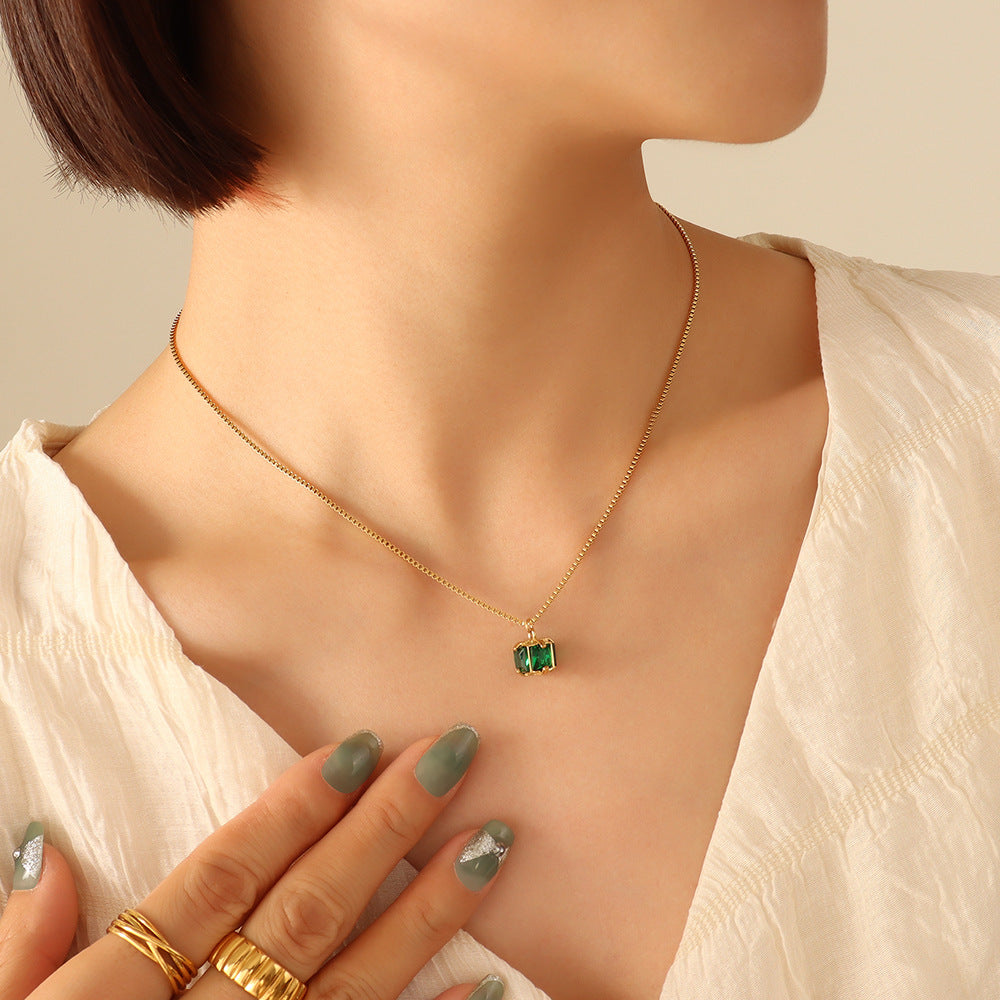Cold wind niche design non-fading titanium steel four-claw buckle emerald zircon necklace earrings jewelry set