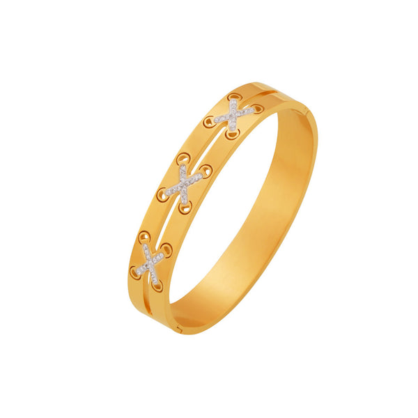 Hot-selling personality diamond-encrusted cross exaggerated bracelet trend design sense stainless steel retro jewelry wholesale