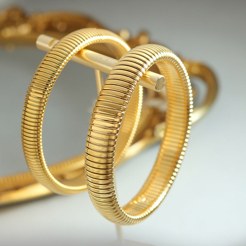 Antique original design wide and narrow elastic bracelet women's titanium steel gold-plated fashion bracelet jewelry wholesale 99
