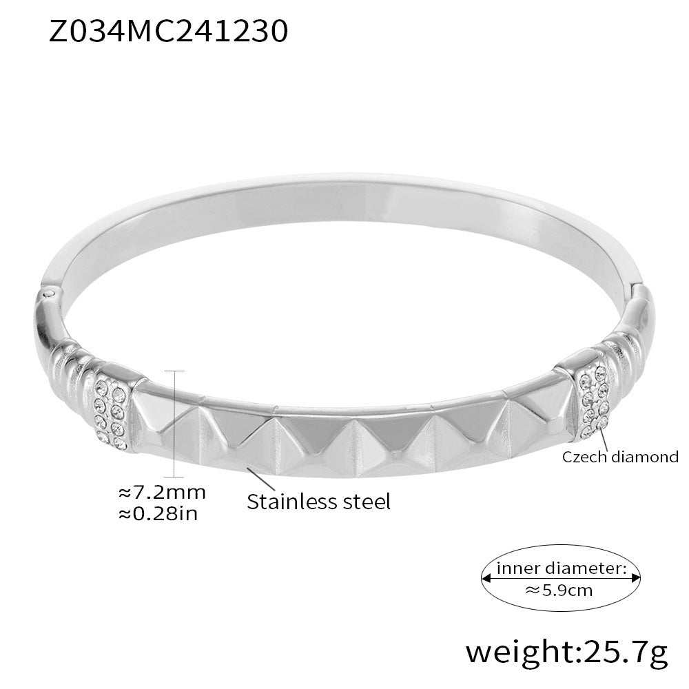 Xiaoxiangfeng rivet rhinestone buckle bracelet stainless steel electroplated 18K real gold spot luxury bracelet