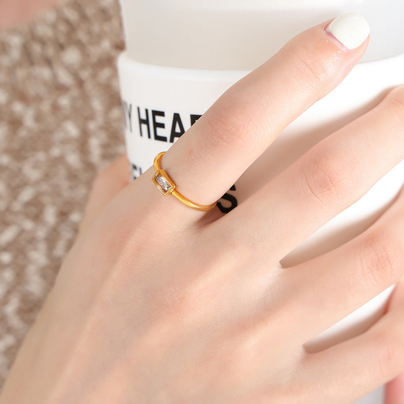 Personalized titanium steel gold-plated ring inlaid with colorful spar women's ring