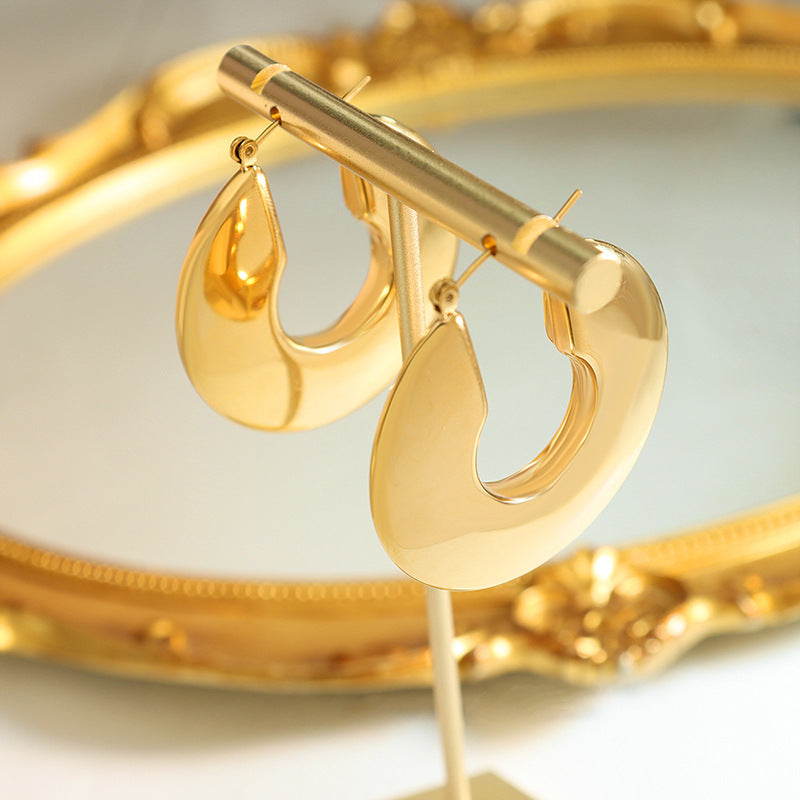 New exaggerated temperament niche design U-shaped earrings titanium steel plated 18K gold stainless steel women's jewelry
