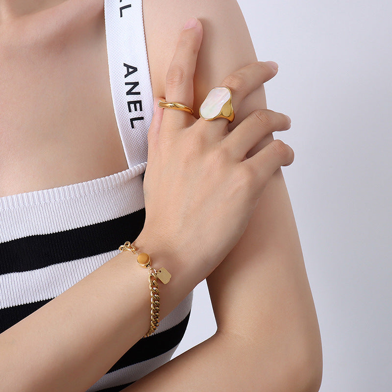 18K gold handmade unique special-shaped white sea shell ring ring ring jewelry titanium steel jewelry women's A259