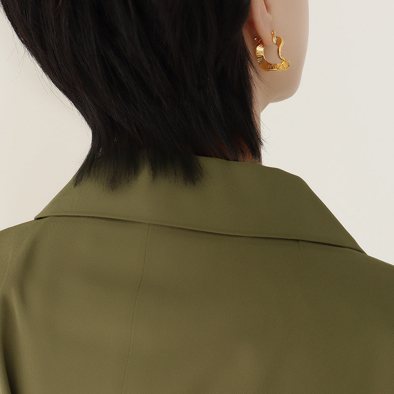 Irregular special-shaped ear buckle, personalized chic titanium steel wavy ear ring plated with 18K real gold ear jewelry