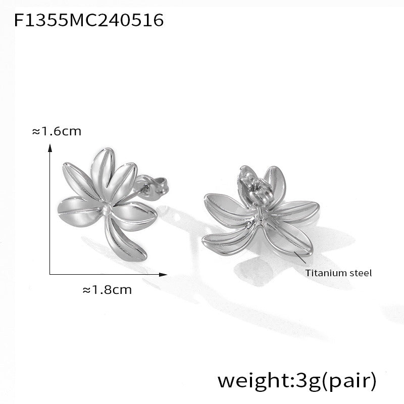 Fresh and simple personality Mori jewelry geometric texture flower design titanium steel gold-plated casual style stud earrings