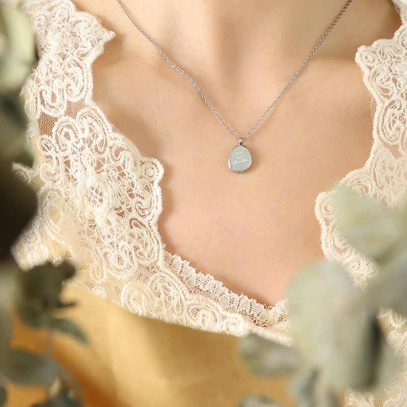 Neutral Wind Irregular Oval Pendant Necklace Female, Titanium Steel Plated 18K Gold Clavicle Chain Jewelry P57099