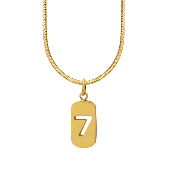 Niche design versatile collarbone necklace lucky 7 tag snake bone chain plated 18K real gold non-fading P476pp