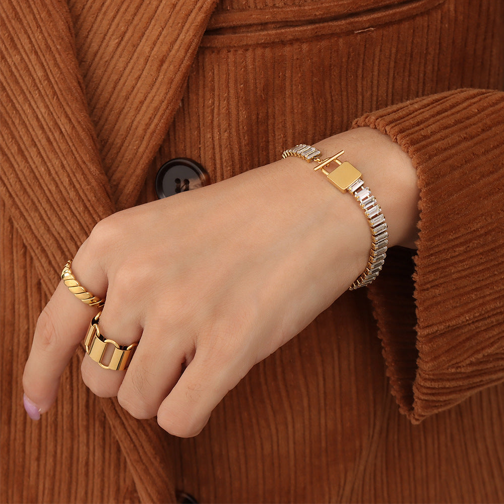 Cold wind light luxury simple lock head OT buckle zircon inlaid bracelet titanium steel plated 18K real gold jewelry 99