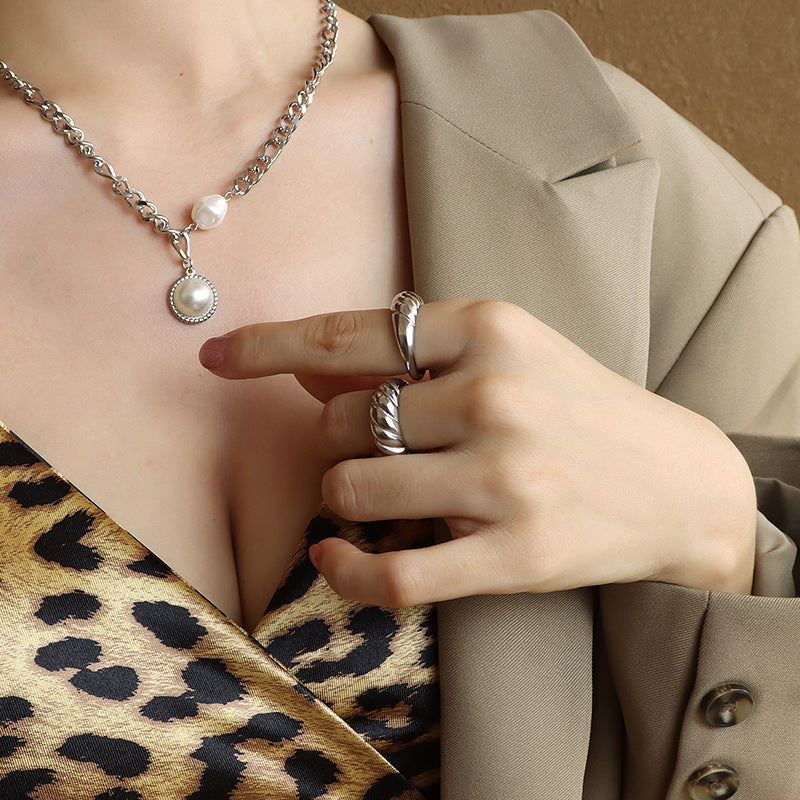 A157-Threaded Surface Casting Ring Tail Ring Titanium Steel Electroplated 18k Gold Ring Female