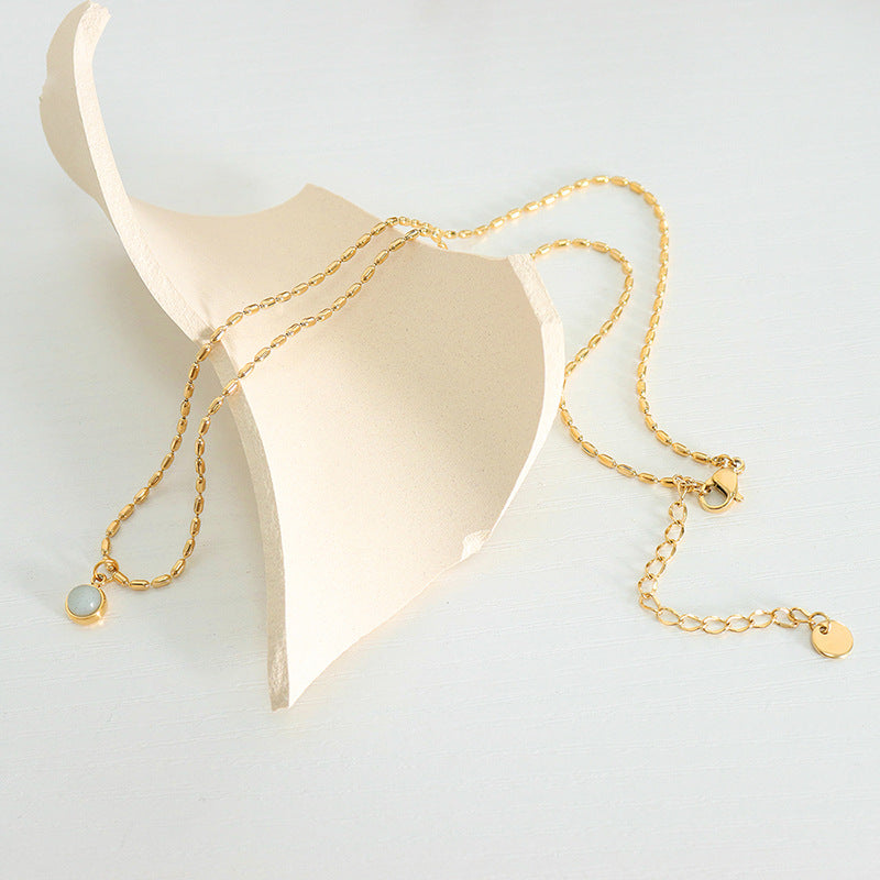 Versatile court retro natural stone rice bead chain necklace new titanium steel gold-plated jewelry female 99