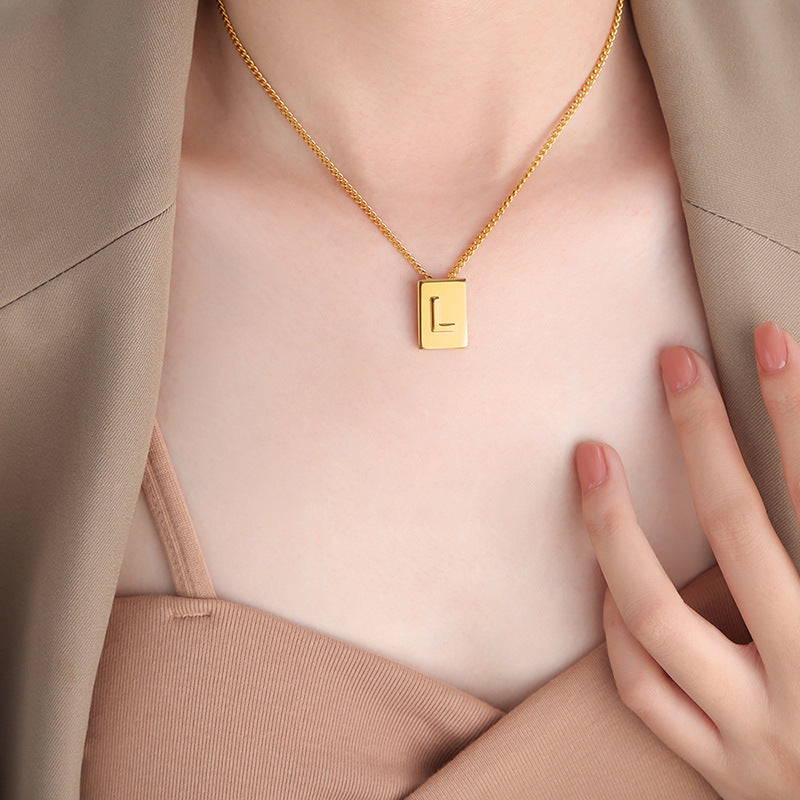New personalized 26-letter chain square titanium steel gold-plated pendant jewelry women's spot wholesale