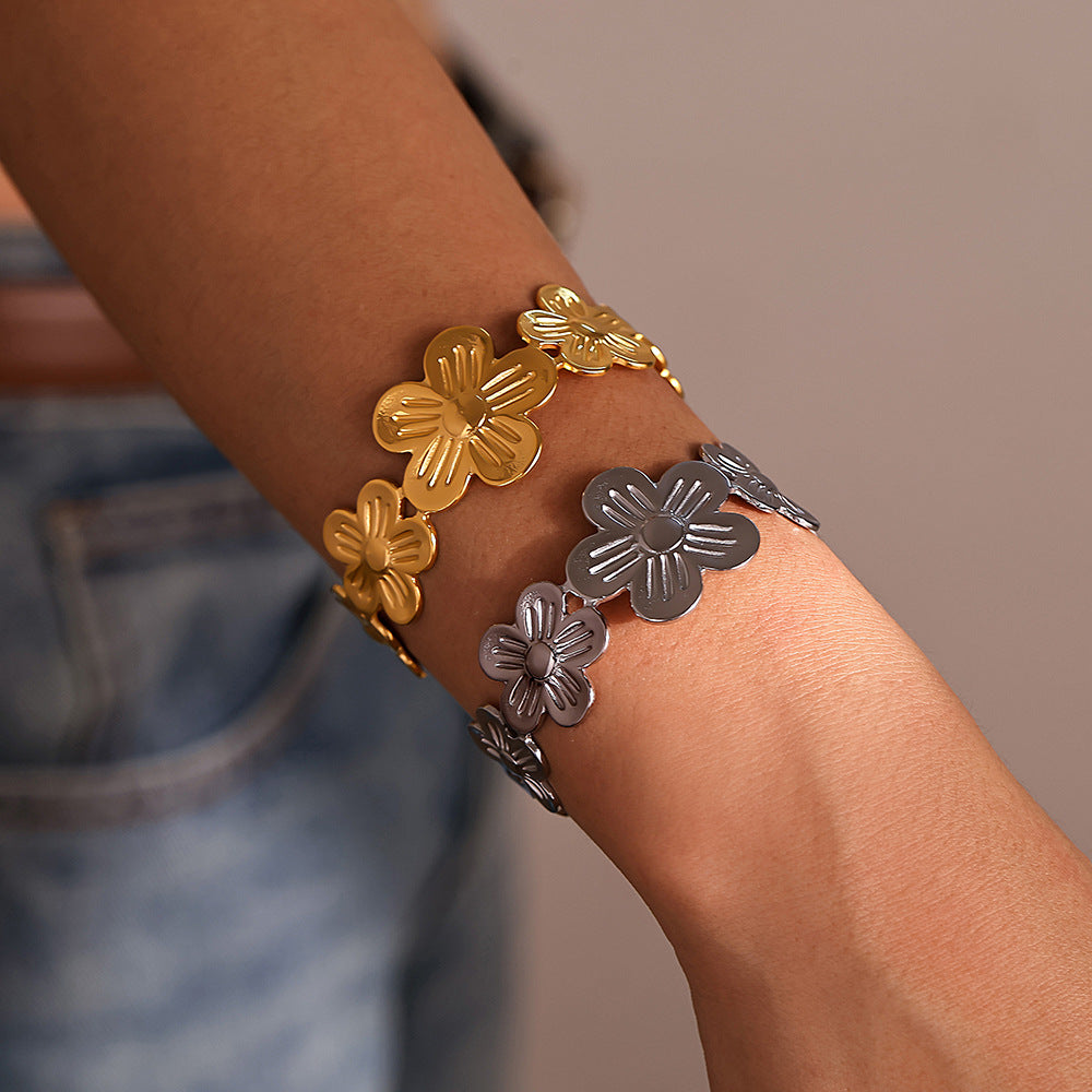 Flower Hollow Opening Bracelet Stainless Steel 18K Gold Cross-border Fashion Adjustable Jewelry Combination Spot 99