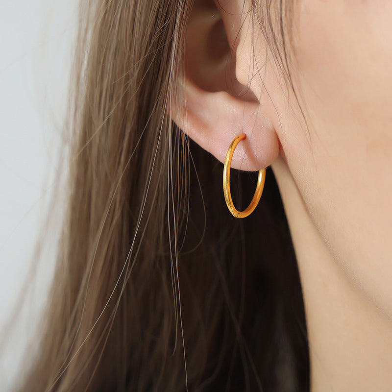New high-end niche design size circle light luxury temperament titanium steel gold-plated earrings jewelry women 99
