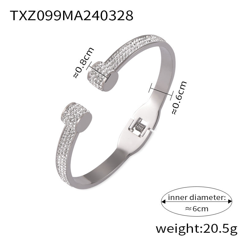 Hepburn style temperament elegant light luxury style niche jewelry gypsy star diamond-set design titanium steel gold-plated jewelry set