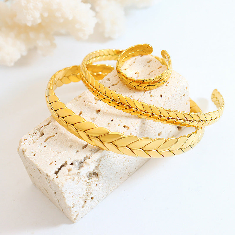 Non-fading opening design wheat ear bracelet personalized ring titanium steel gold-plated jewelry set Z192-A150