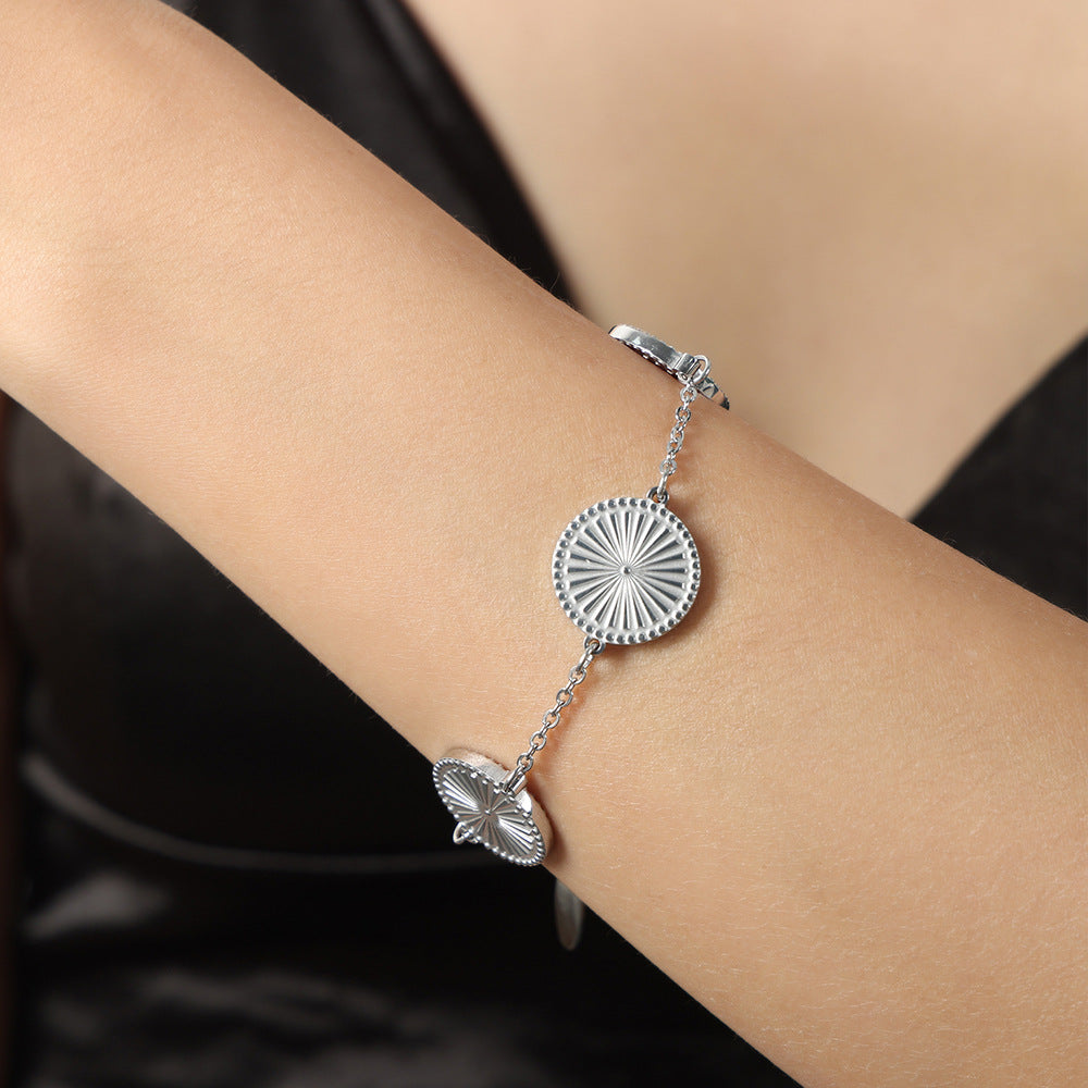 New high-end fashion versatile simple personality titanium steel gold-plated round brand pendant necklace bracelet