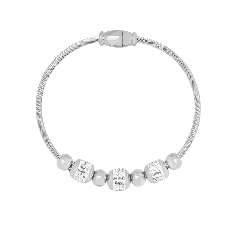Titanium steel electroplated 18k gold non-fading pendant bracelet female, new retro heart-shaped pendant bracelet wholesale pp