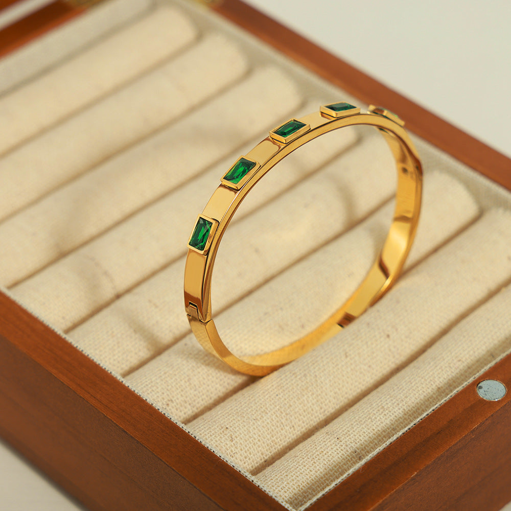 Court style retro design simple titanium steel gold-plated zircon geometric bracelet jewelry wholesale