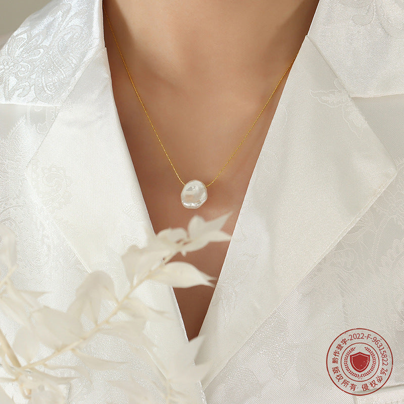 Niche design special-shaped plastic pearl pendant necklace female, titanium steel gold-plated vertical chain cold wind jewelry
