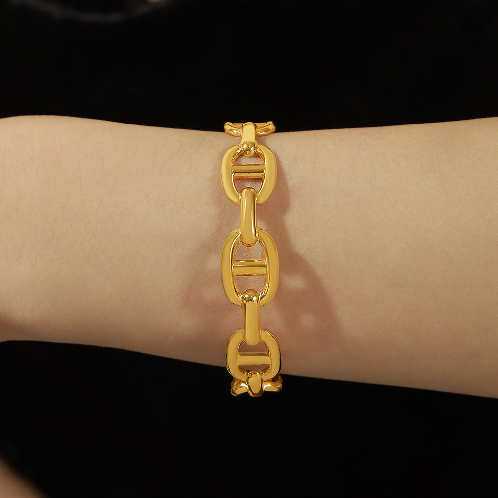 New simple, fashionable and versatile personalized titanium steel gold-plated irregular geometric hollow opening bracelet jewelry