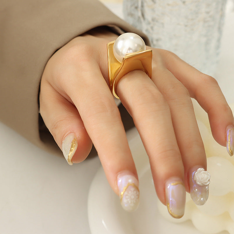 Y-shaped imitation pearl Italian designer unique style ring female exaggerated personality titanium steel plated 18k gold A166