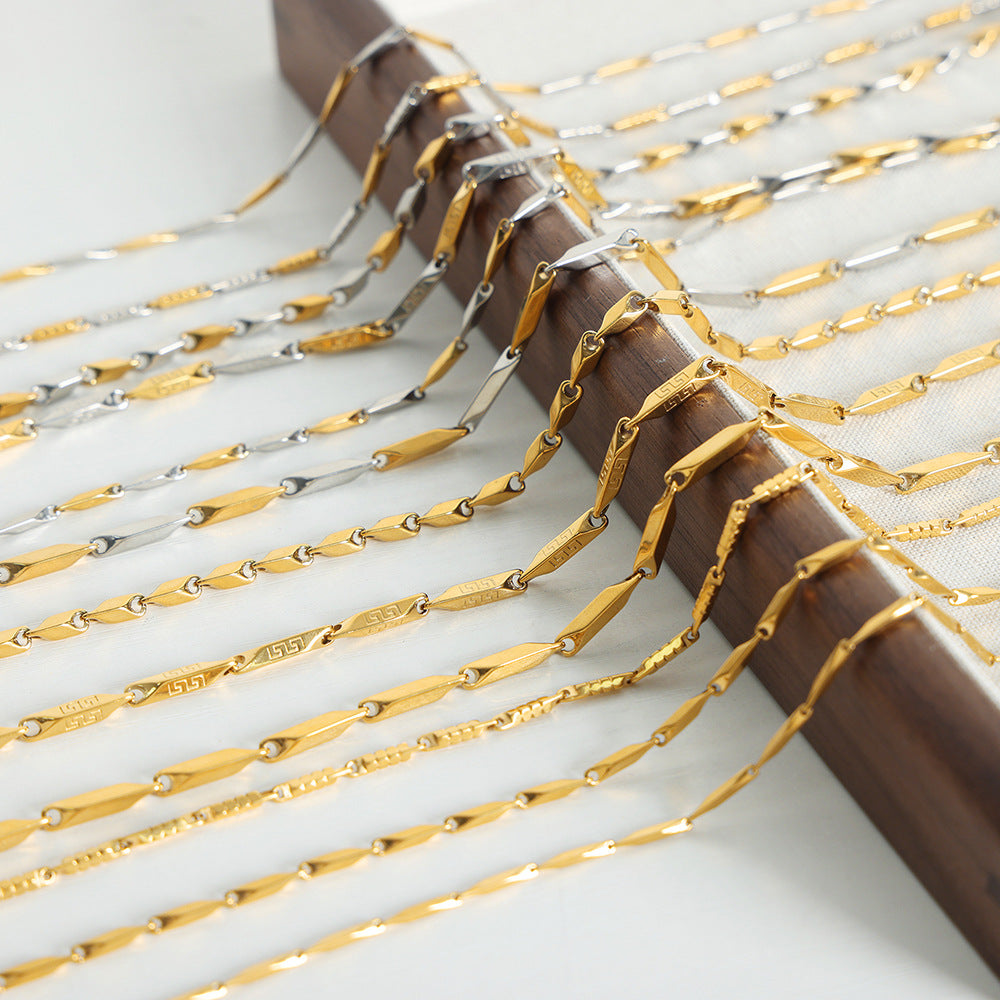 New high-end cold wind niche simple fashion versatile temperament titanium steel gold-plated personalized necklace jewelry