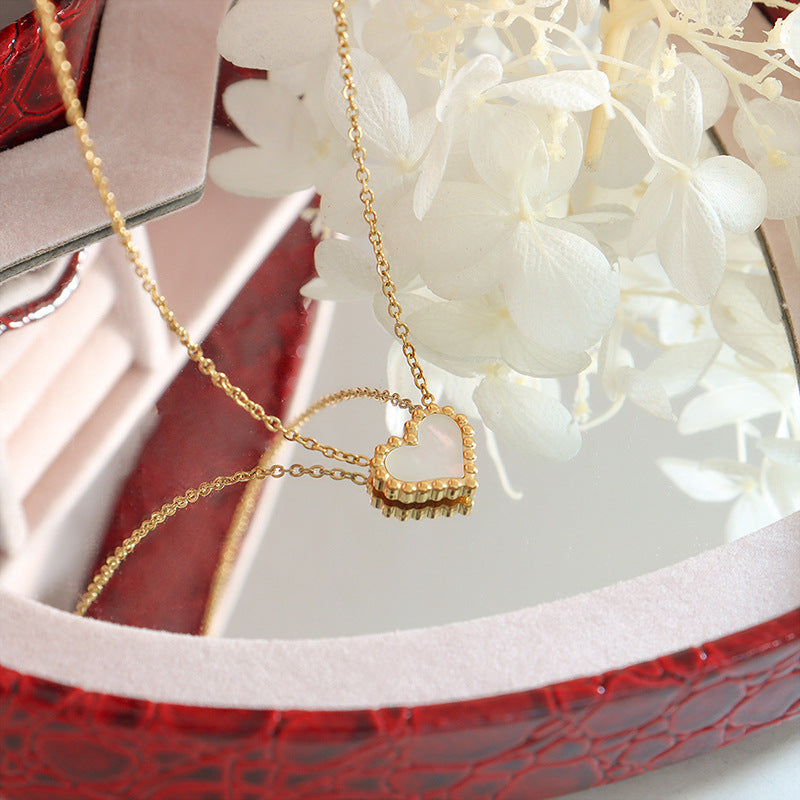 Trend peach heart white sea shell pendant love necklace women's collarbone neck chain popular jewelry titanium steel P790