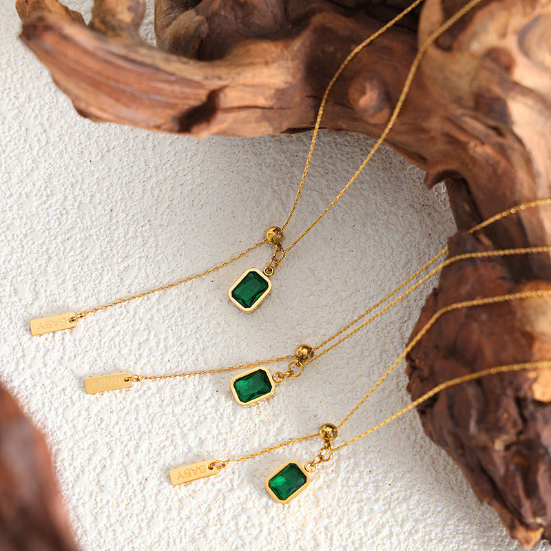 Vintage court emerald zircon tassel English letter simple necklace collarbone chain temperament girls jewelry