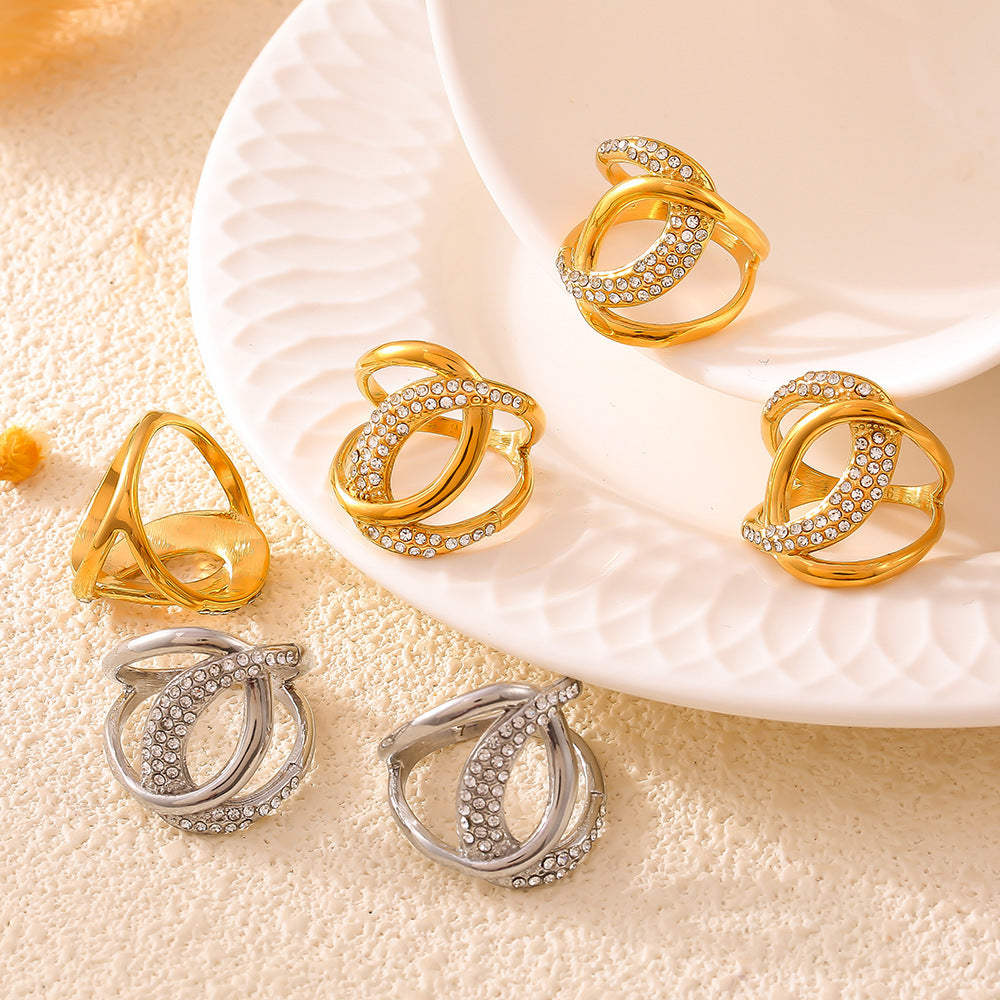New Xiaoxiangfeng double C inlaid zircon ring women's INS light luxury titanium steel plated 18k real gold index finger ring spot pp