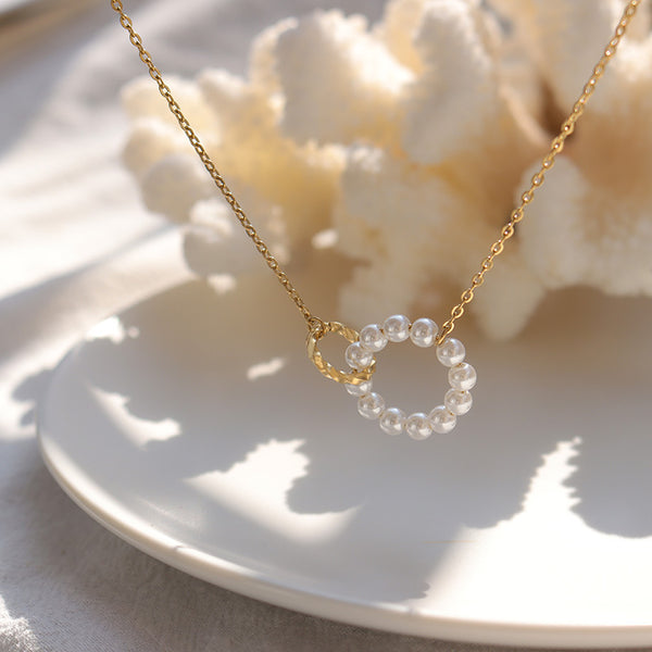 Vintage exquisite ring imitation pearl necklace chocker neck chain collarbone chain titanium steel jewelry spot