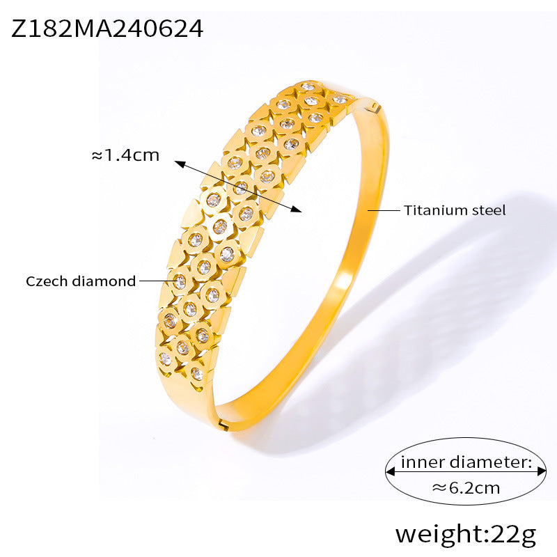 Chic style fashionable simple elegant versatile titanium steel gold-plated jewelry geometric hollow design sense diamond-encrusted versatile bracelet pp