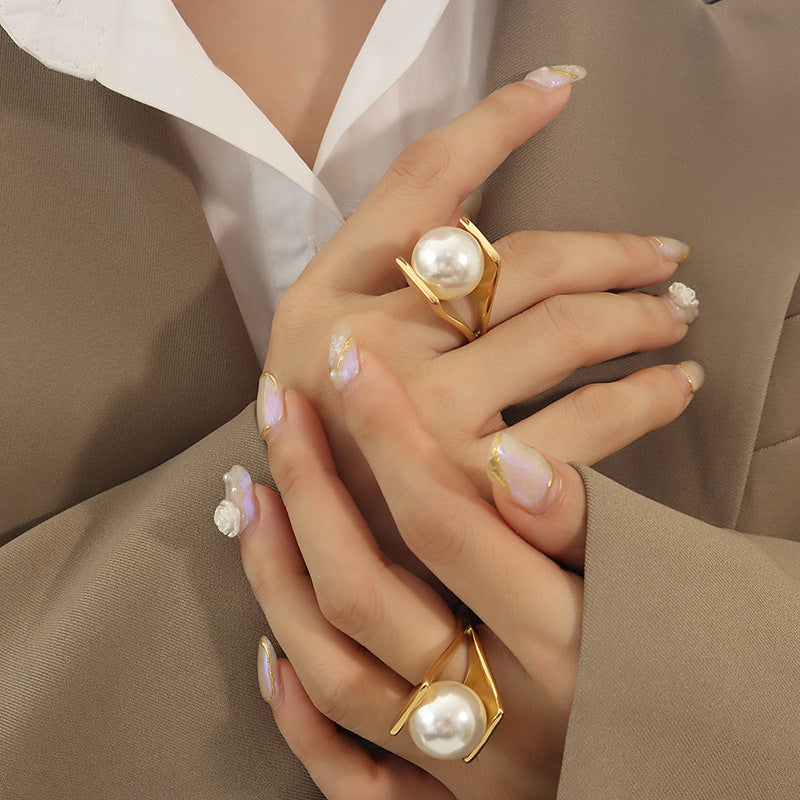 Y-shaped imitation pearl Italian designer unique style ring female exaggerated personality titanium steel plated 18k gold A166