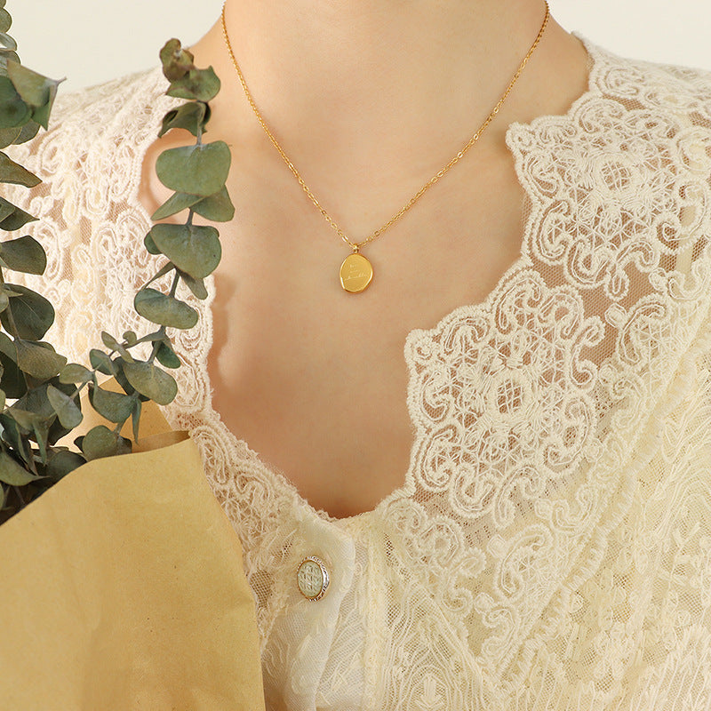Neutral Wind Irregular Oval Pendant Necklace Female, Titanium Steel Plated 18K Gold Clavicle Chain Jewelry P57099