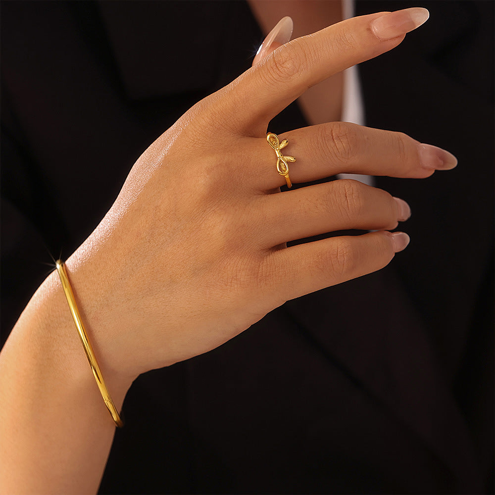 Bow ring, smooth buckle plain ring bracelet, stainless steel PVD-plated 18K gold niche jewelry set