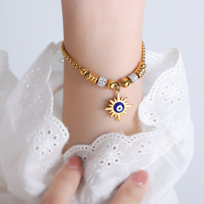 Retro personality versatile all kinds of exaggerated eye pendant titanium steel bracelet women's jewelry spot wholesale pp