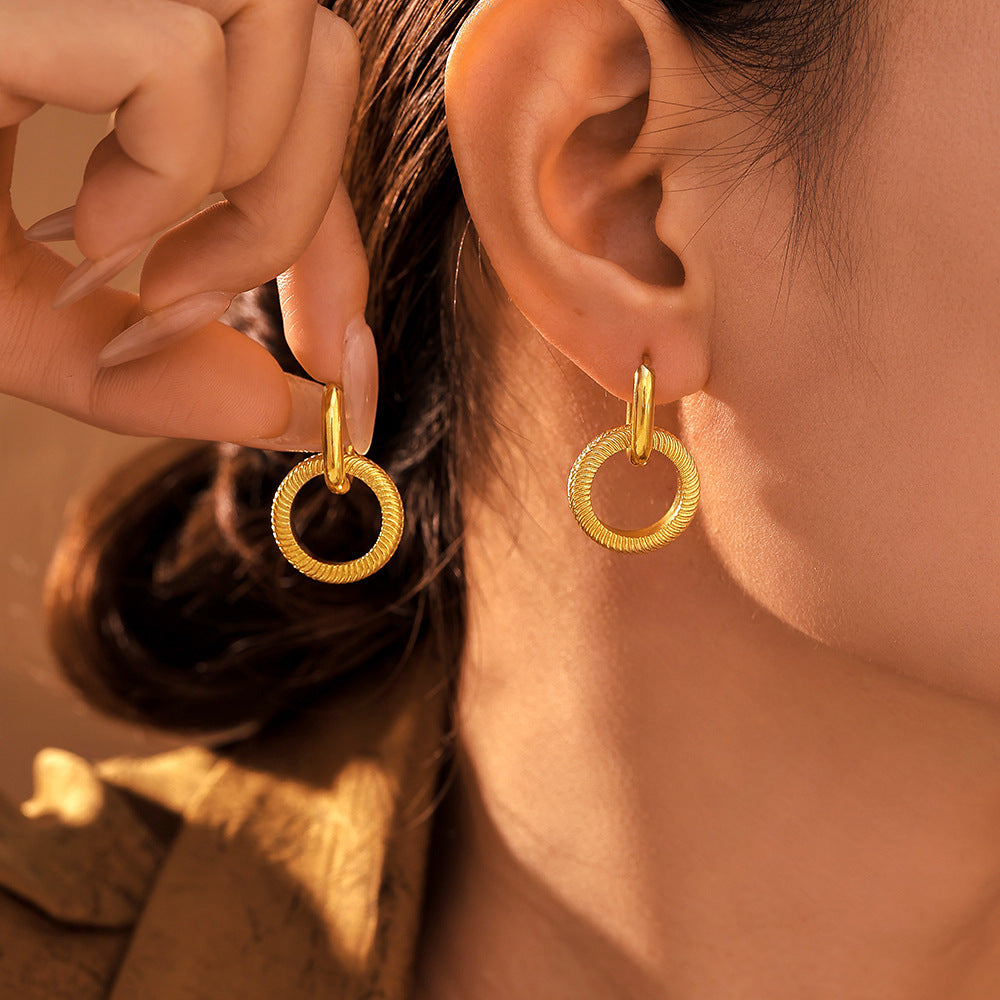 Stylish Double Ring Threaded Earrings Stainless Steel PVD Plated Simple Circles Non-Allergy Popular Earrings Spot