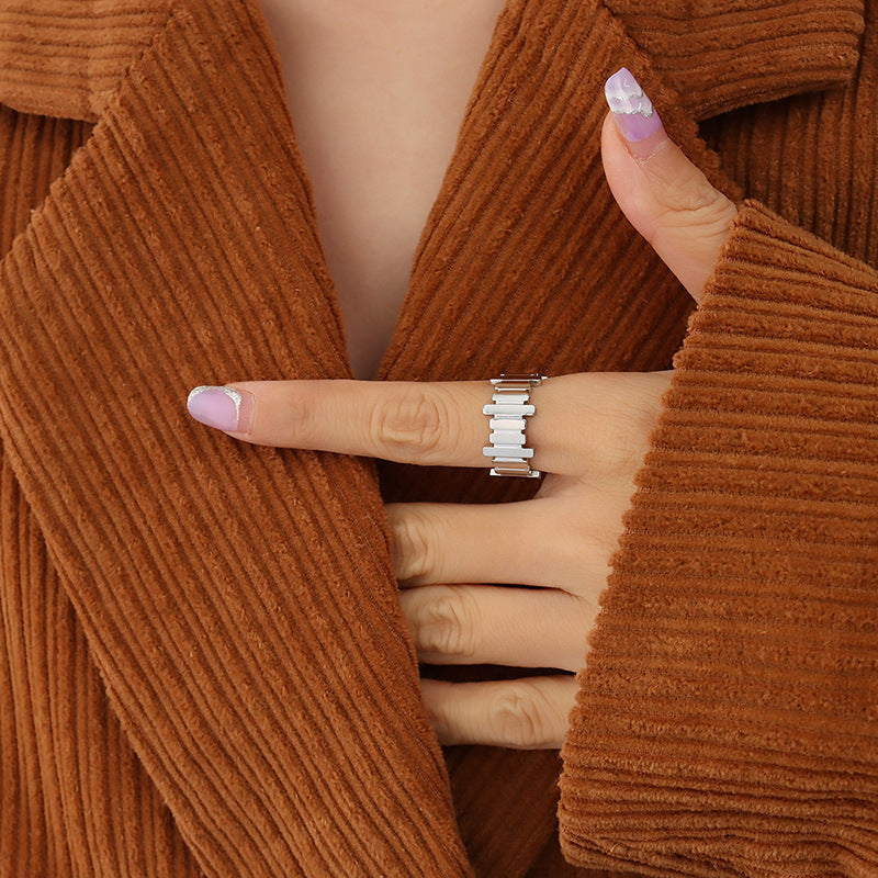 Cold wind retro trend geometric long strip opening light luxury ring titanium steel plated 18K real gold hand jewelry