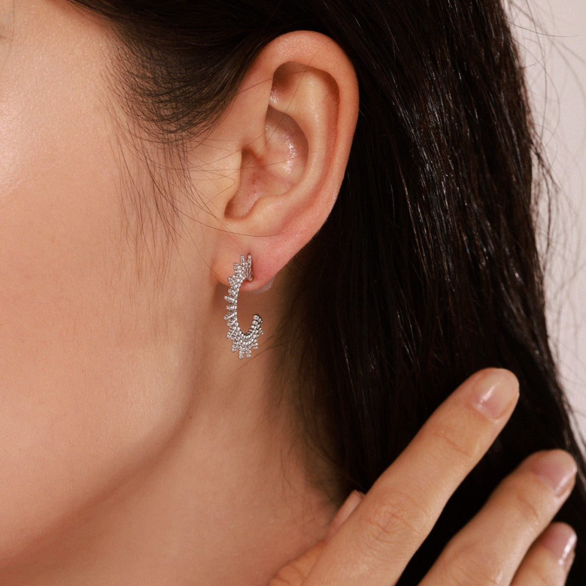 C-shaped sun ray radiation earrings new fashionable earrings stainless steel PVD plated 18K real gold jewelry