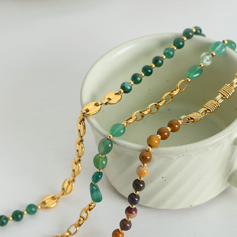 New European high-end light luxury personalized niche titanium steel gold-plated natural crystal stone necklace jewelry p