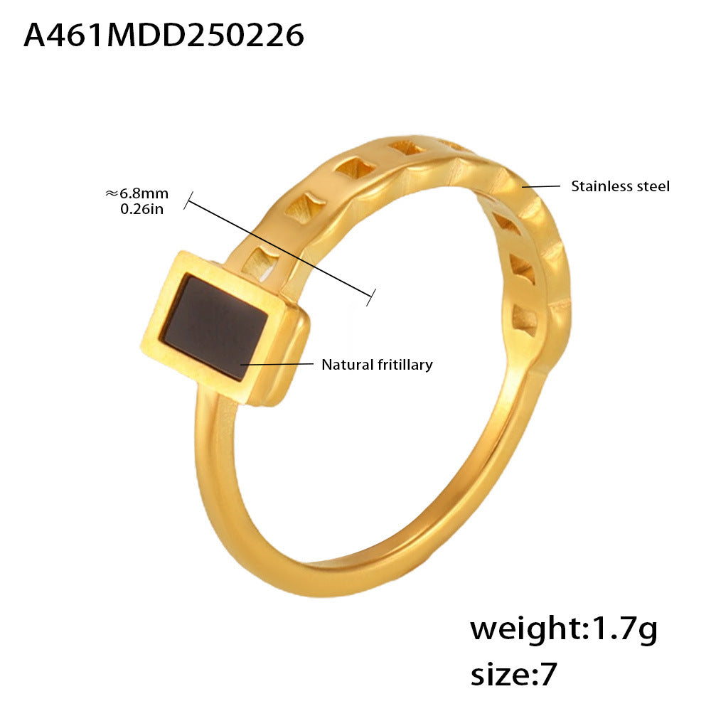 New cold wind black fritillary rectangular chain ring for women does not fade personalized fashion jewelry 99